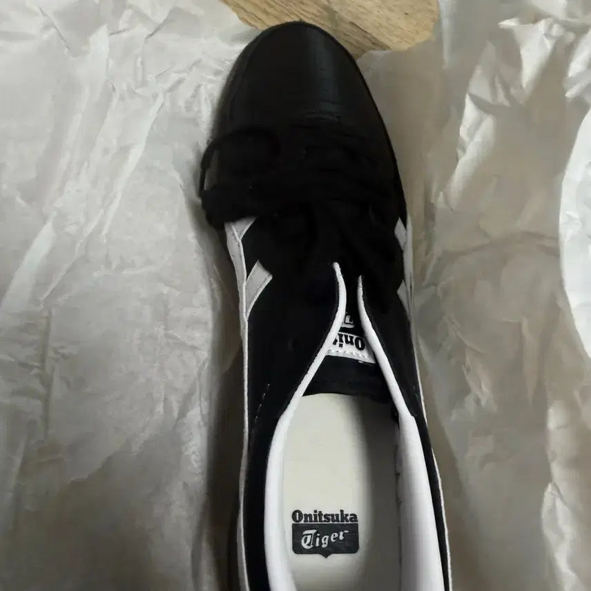 [BUNJANG] Onitsuka Tiger GSM Black Sneakers / 오니츠카타이거 gsm블랙 275