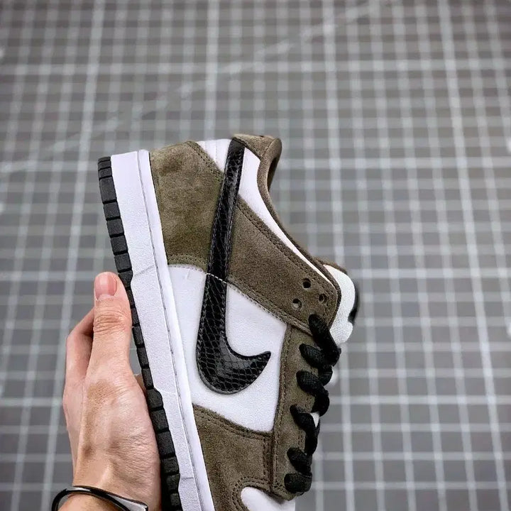 [BUNJANG] Nike SB Dunk Low Sneakers (Size 270) / 나이키 SB 덩크 뉴 농구화 사이즈:270