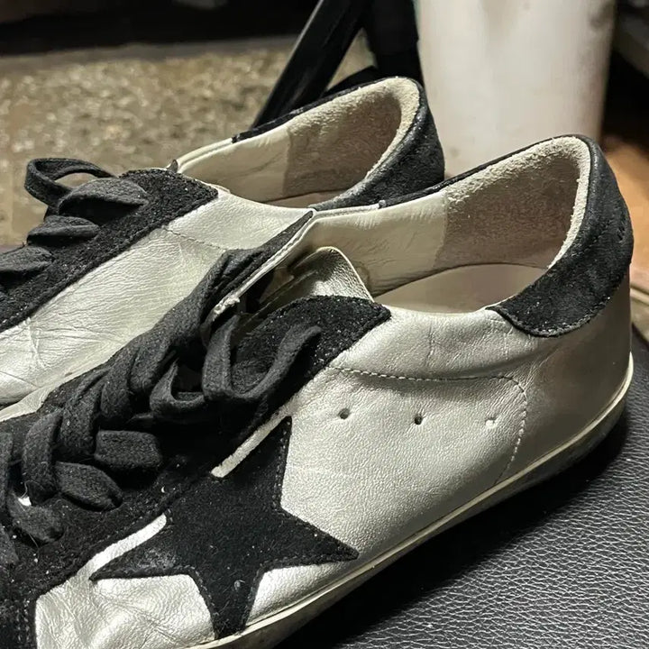 [BUNJANG] Golden Goose Silver Black Sneakers / 골든구스 실버 블랙 스니커즈