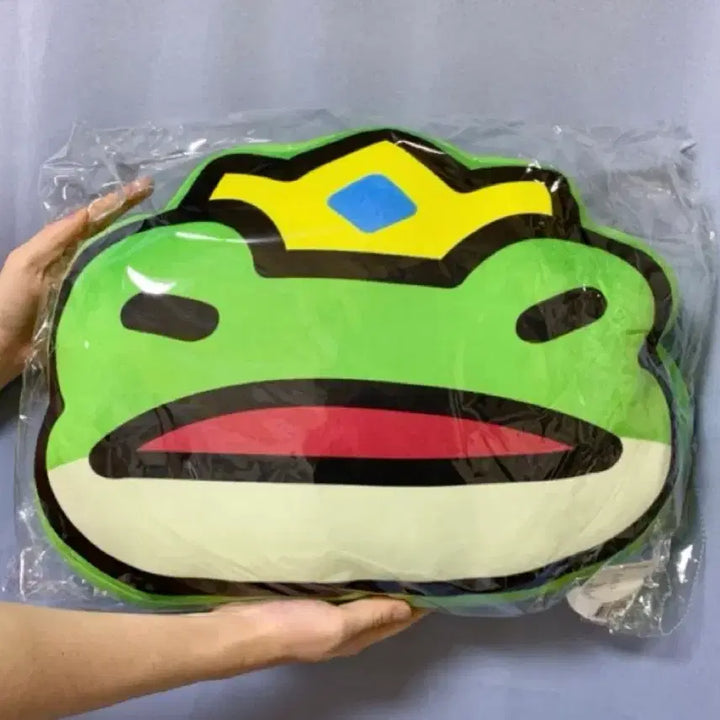 [BUNJANG] New Frog Prince Cushion 40cm / 새상품) 운빨존많겜 개구리왕자 쿠션 40cm