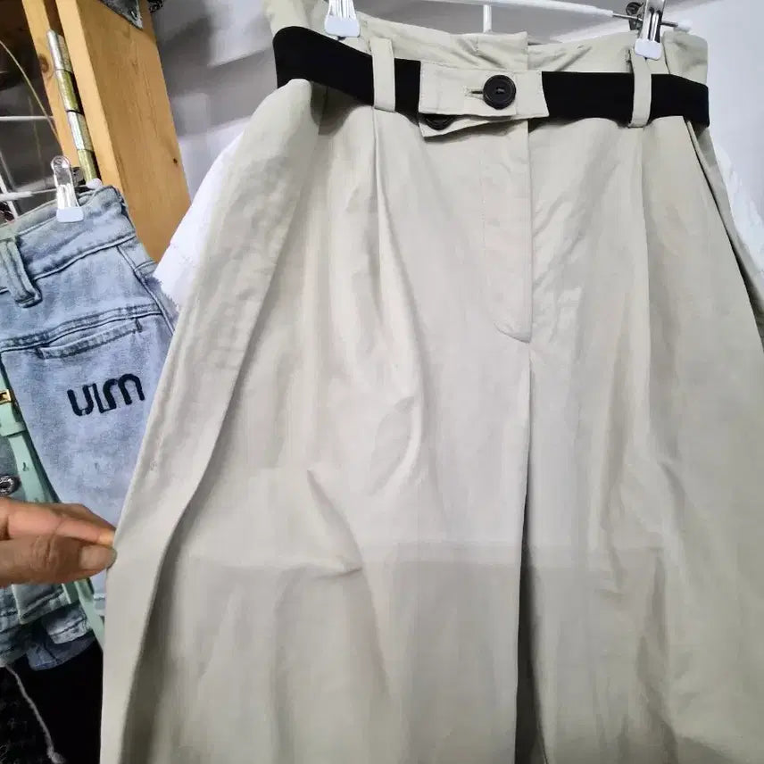 [BUNJANG] Johnny Hates Jazz Sailor Frill Blouse / 쟈니헤잇재즈블라우스