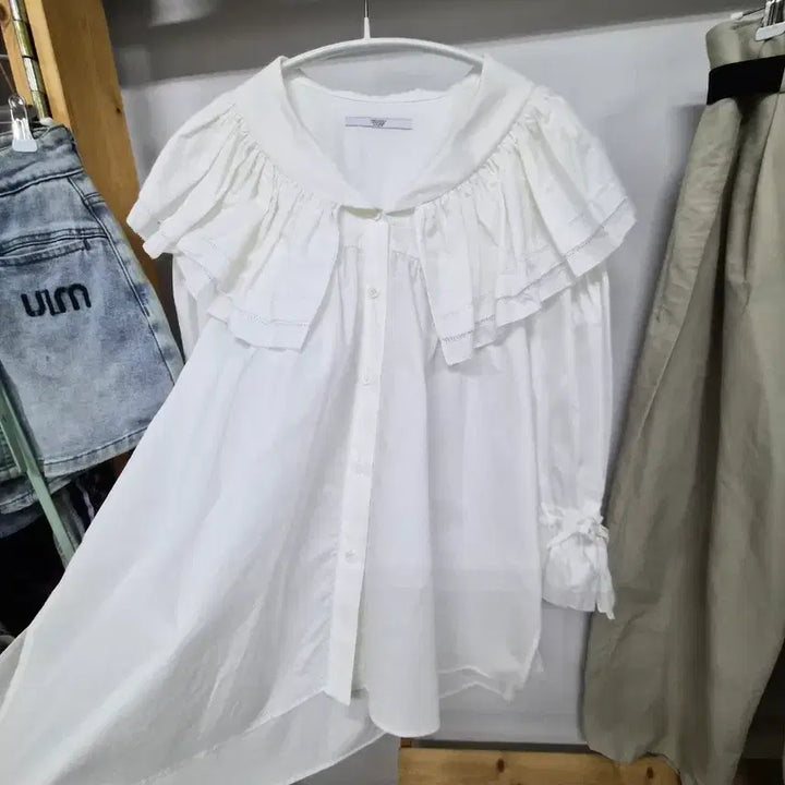 [BUNJANG] Johnny Hates Jazz Sailor Frill Blouse / 쟈니헤잇재즈블라우스
