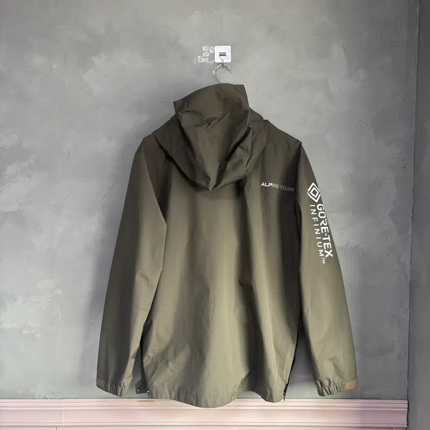 [BUNJANG] K2 Gore-Tex Half-Zip Windbreaker Dark Beige Khaki / K2 고어텍스 반집업 바람막이 다크 베이지 카키