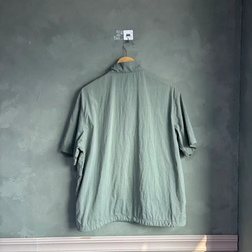 [BUNJANG] Snow Peak Apparel Nylon Anorak Windbreaker Short Sleeve Khaki / 스노우피크 어페럴 나일론 아노락 바람막이 반팔 카키