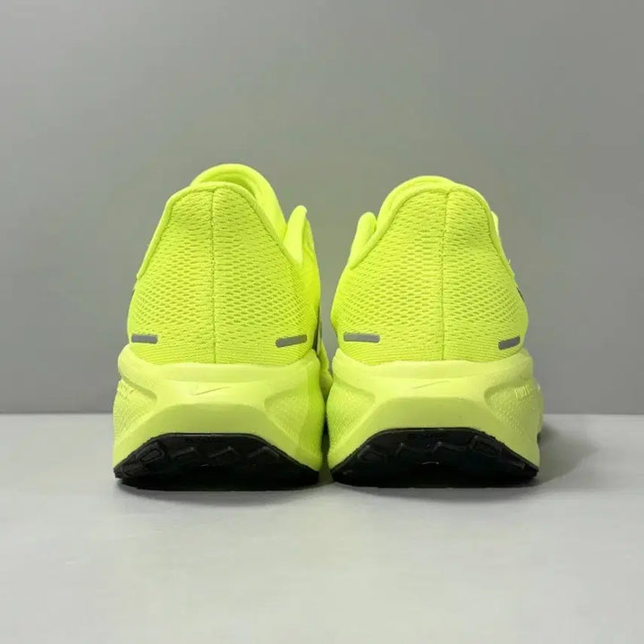 [BUNJANG] Nike Air Zoom Fluorescent Running Shoes (225) / 나이키 Air Zoom 형광 런닝화  사이즈:225