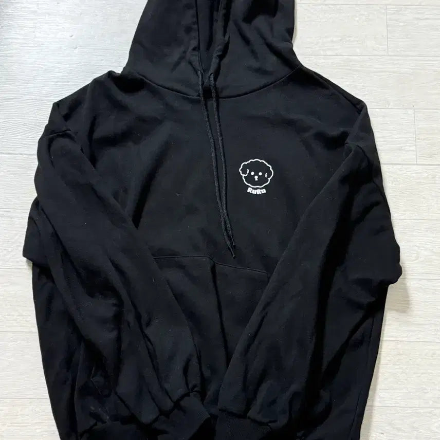 [BUNJANG] Itzy Rulu Signature Hoodie Black / 잇츄 시그니처 루루 후드티 블랙