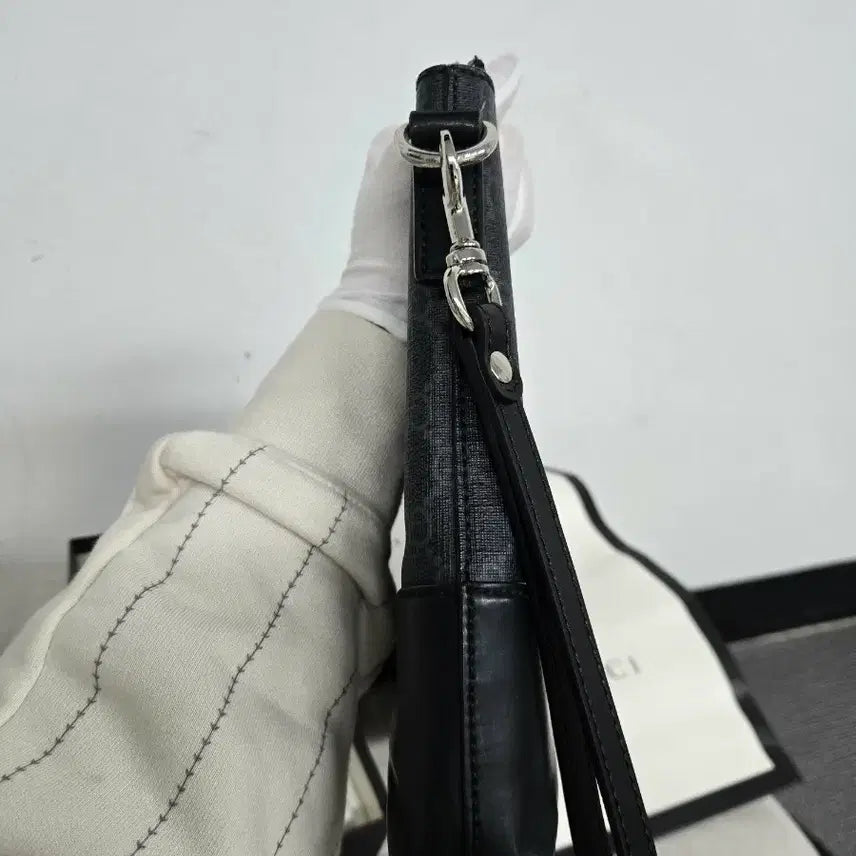 [BUNJANG] Gucci Web Stripe Voyage Clutch Bag / [정품] 구찌 웹삼선 보야주 클러치백