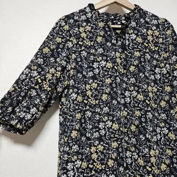 [BUNJANG] BCBG Patterned Dress / 비씨비지 BCBG 패턴 원피스 55~66사이즈