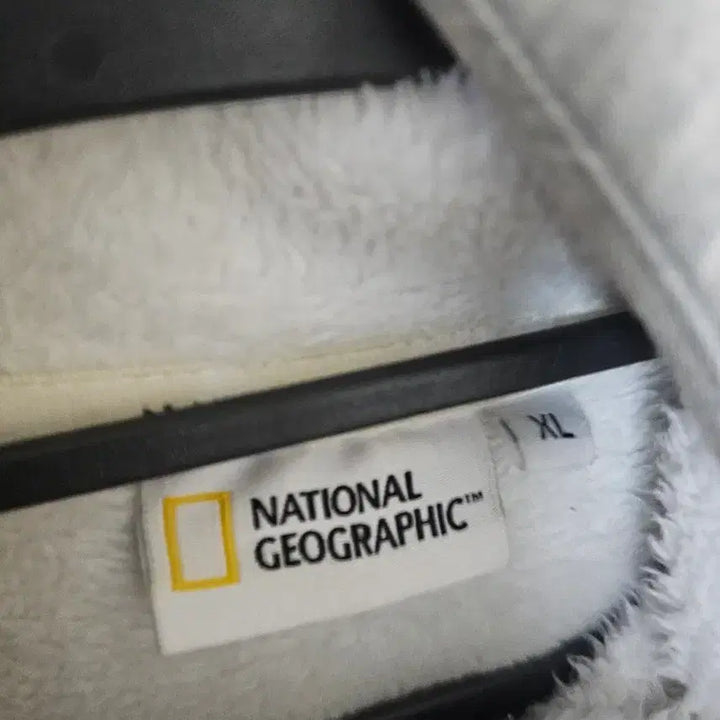 [BUNJANG] National Geographic Gray Full-Zip Hoodie XL / 내셔널지오그래픽 풀집업 후드티 회색 XL 얼룩o 세탁시 새것