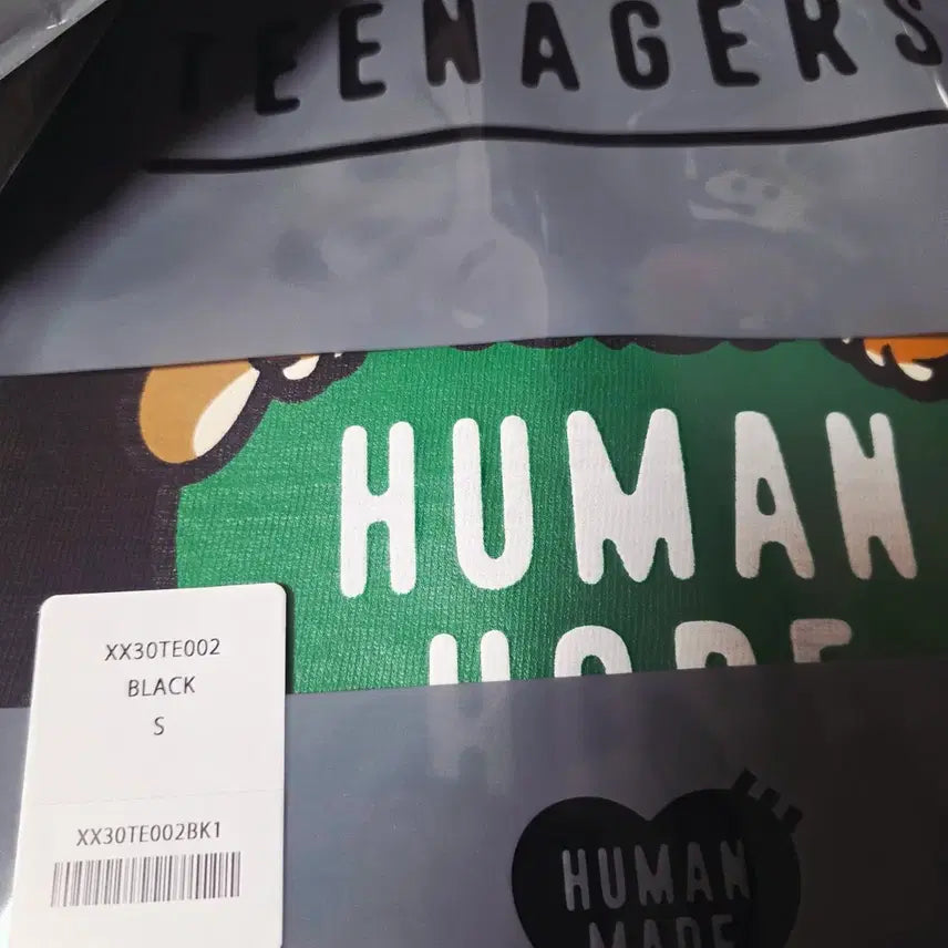 [BUNJANG] Human Made J-Hope Human Hope Graphic T-shirt Black (S, M) / 미개봉) 방탄소년단 제이홉 휴먼메이드 티셔츠 블랙 S, M