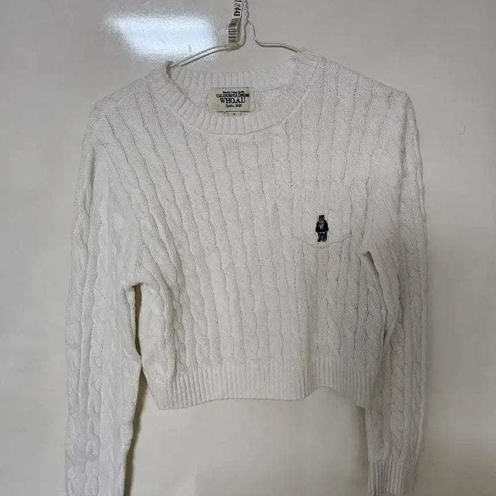 [BUNJANG] WHO.A.U Ivory Cable Knit Cropped Sweater S / WHO.A.U 흰색 꽈배기 크롭 니트 s 새상품급