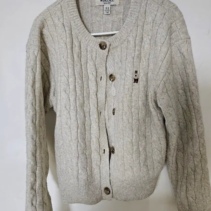 [BUNJANG] WHO.AU Cable Knit Cardigan Beige M / WHO.AU 꽈배기 니트 가디건 베이지 m 새상품급