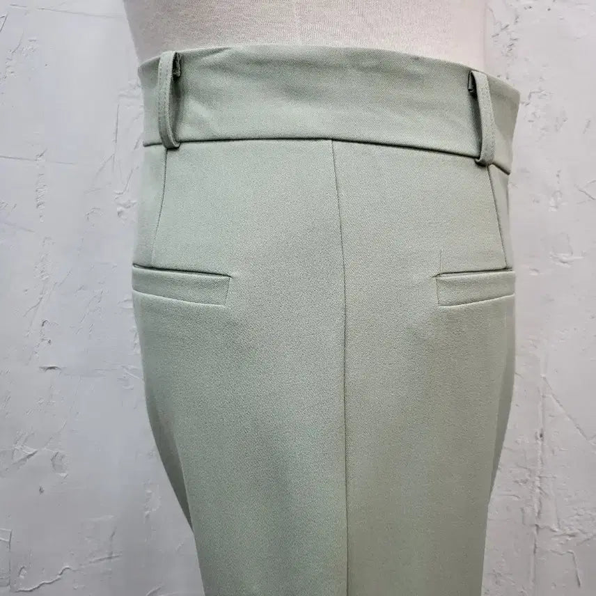 [SOLD OUT] 민트색 부츠컷 정장 세트 S