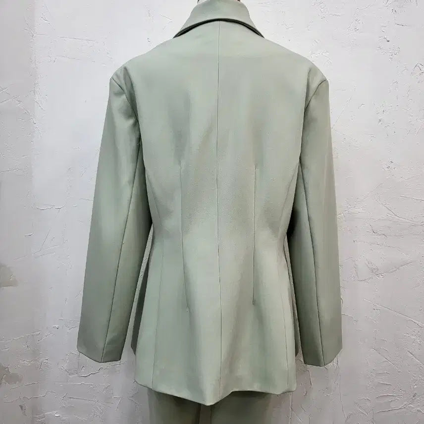 [SOLD OUT] 민트색 부츠컷 정장 세트 S