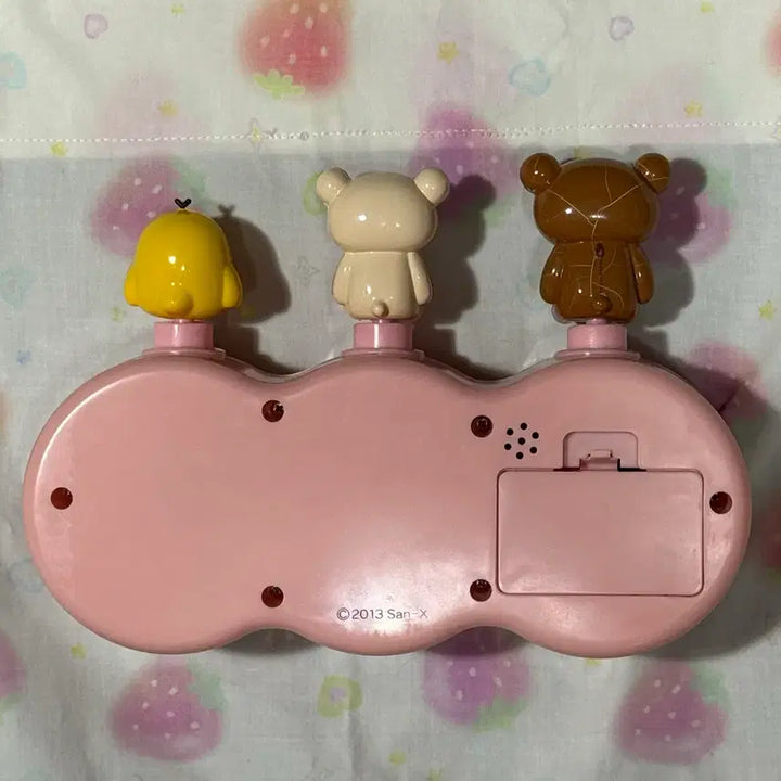 [SOLD OUT] 고전 방꾸) 리락쿠마 핑크 달력 탁상시계