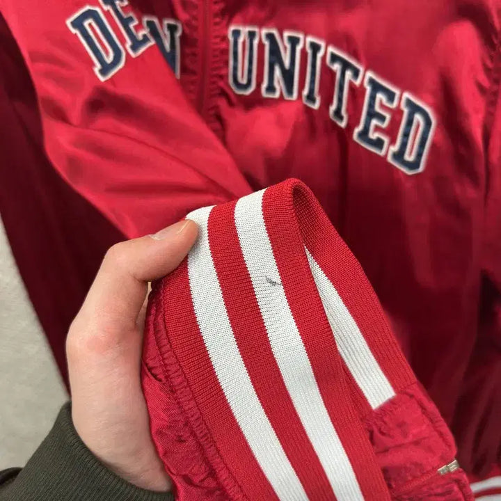 [BUNJANG] Design United Varsity Jacket M14735 / 디자인 유나이티드 바시티자켓 야구잠바 95 M14735