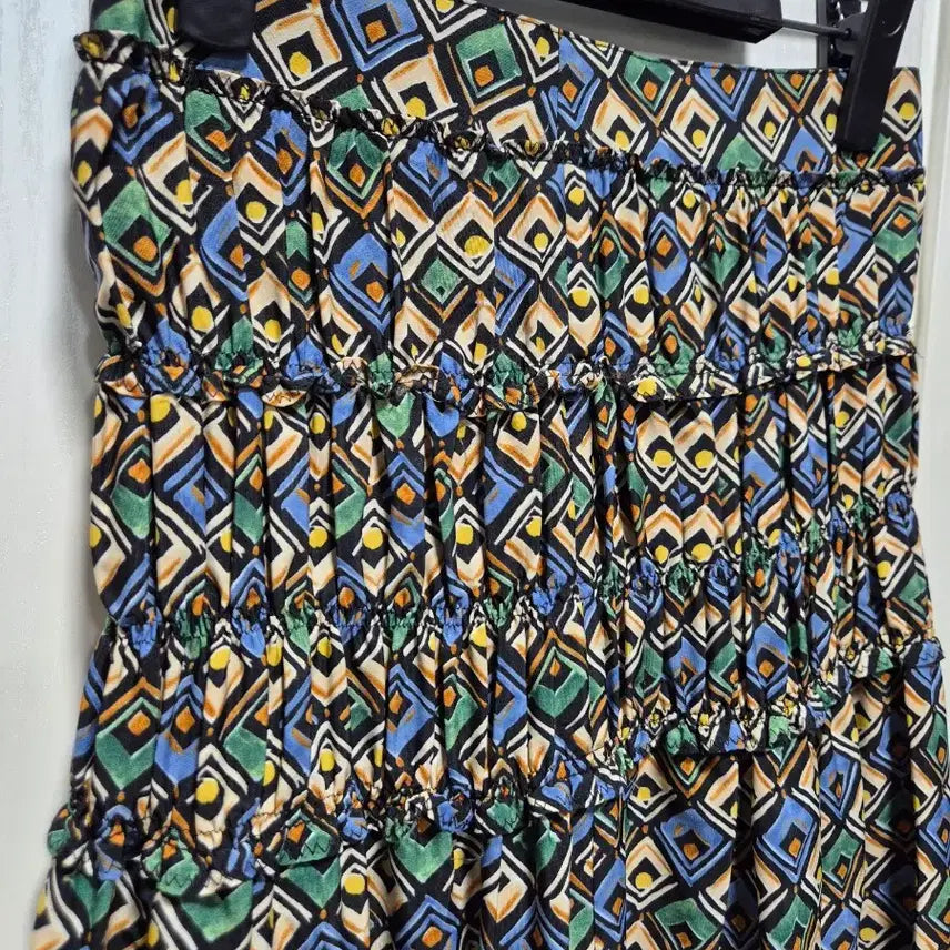 [BUNJANG] Day1 Pattern Midi Skirt / (세일)(새상품)Day1 패턴 스커트