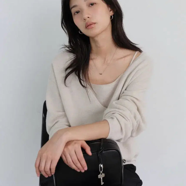[BUNJANG] U.RAGO Yak Wool V-Neck Knit / [새상품] 유라고 Yak wool v-neck knit