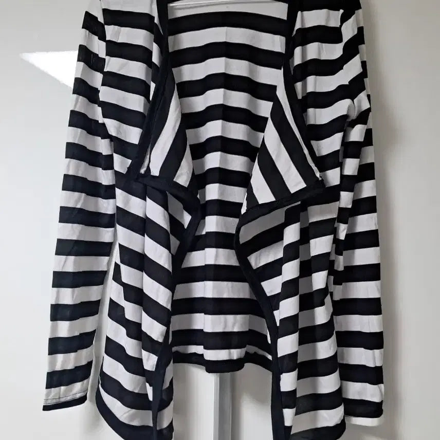 [BUNJANG] Black and White Striped Long Jersey Cardigan / 블랙 앤 화이트 스트라이프 롱 가디건/저지 가디건/오픈형 가디건