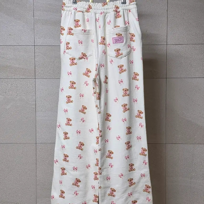 [BUNJANG] 13DE MARZO RONRON Bear All Over Sweatpants / 13DE MARZO x RONRON 콜라보 베어 올오버 스웨트팬츠