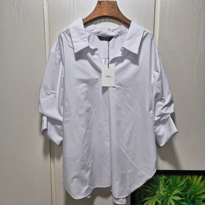 [BUNJANG] VTG White Shirt Blouse / (세일)(새상품)VTG 화이트 셔츠 블라우스