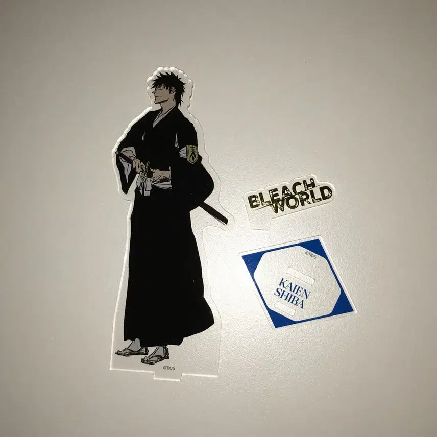 [BUNJANG] Bleach Kaien Acrylic Stand / 블리치 카이엔 아크릴