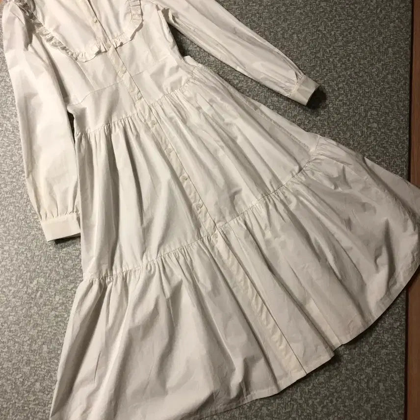 [BUNJANG] August White Frill Ruffle Princess Dress / 어거스트 화이트 프릴 캉캉 러플 바스락 원피스 프린세스 공주풍