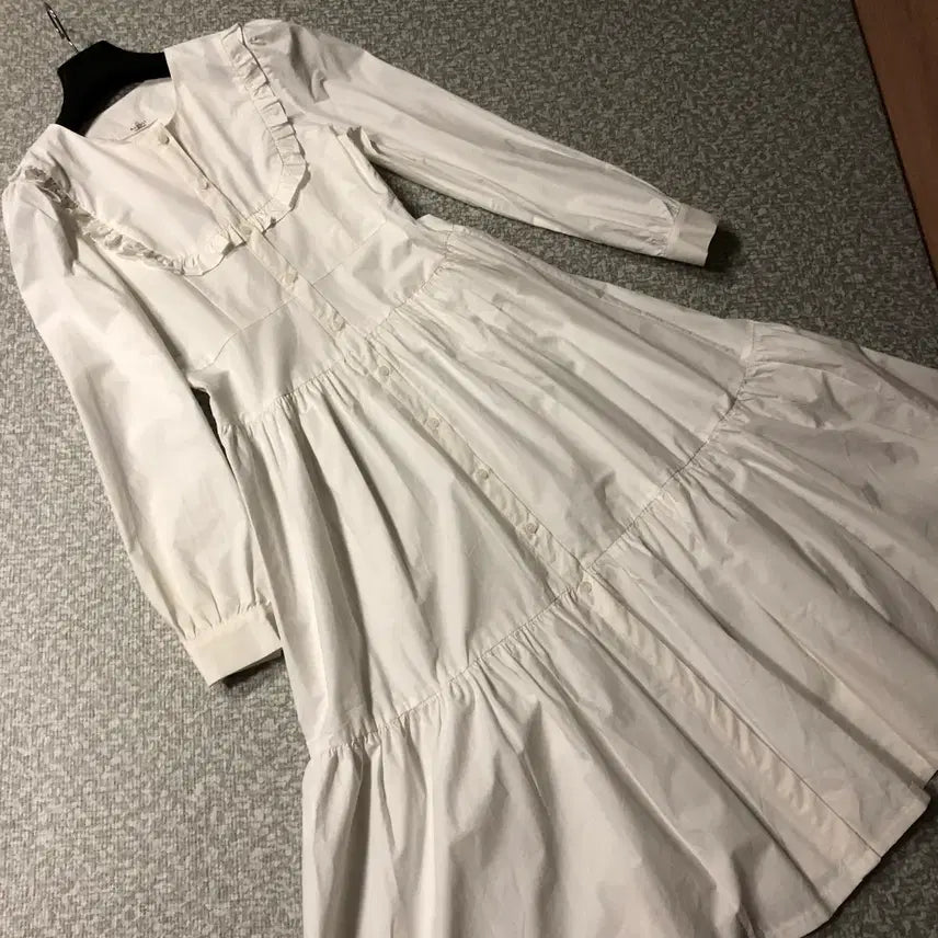 [BUNJANG] August White Frill Ruffle Princess Dress / 어거스트 화이트 프릴 캉캉 러플 바스락 원피스 프린세스 공주풍