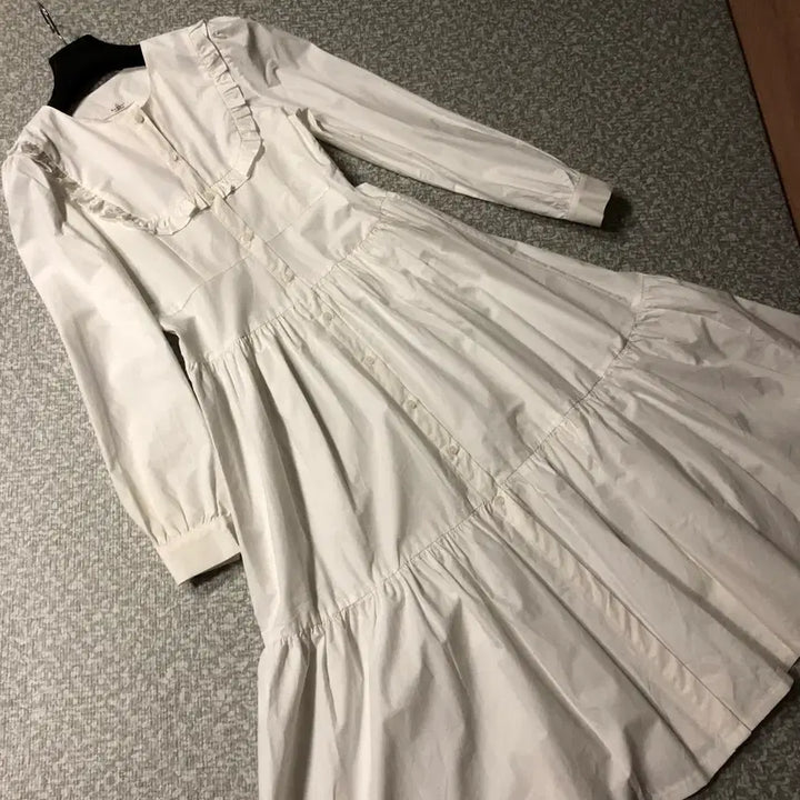 [BUNJANG] August White Frill Ruffle Princess Dress / 어거스트 화이트 프릴 캉캉 러플 바스락 원피스 프린세스 공주풍
