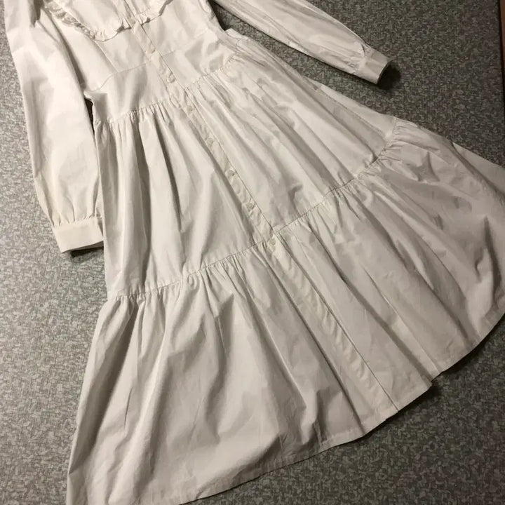 [BUNJANG] August White Frill Ruffle Princess Dress / 어거스트 화이트 프릴 캉캉 러플 바스락 원피스 프린세스 공주풍