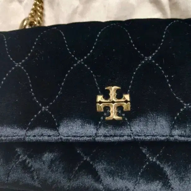 [BUNJANG] Tory Burch Black Velvet Chain Bag / 토리버치 블랙 벨벳 체인백
