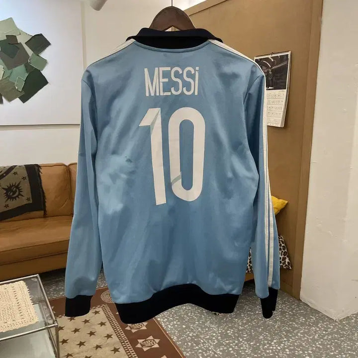 [BUNJANG] Adidas Argentina Messi Jersey Zip-up Jacket / 아디다스 희귀 아르헨티나 메시 져지 집업 100 C10301