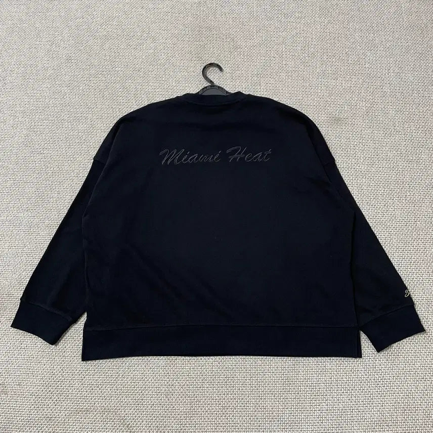 [BUNJANG] NBA Miami Round Crewneck Sweatshirt / M NBA 마이애미 라운드 맨투맨 N.9317