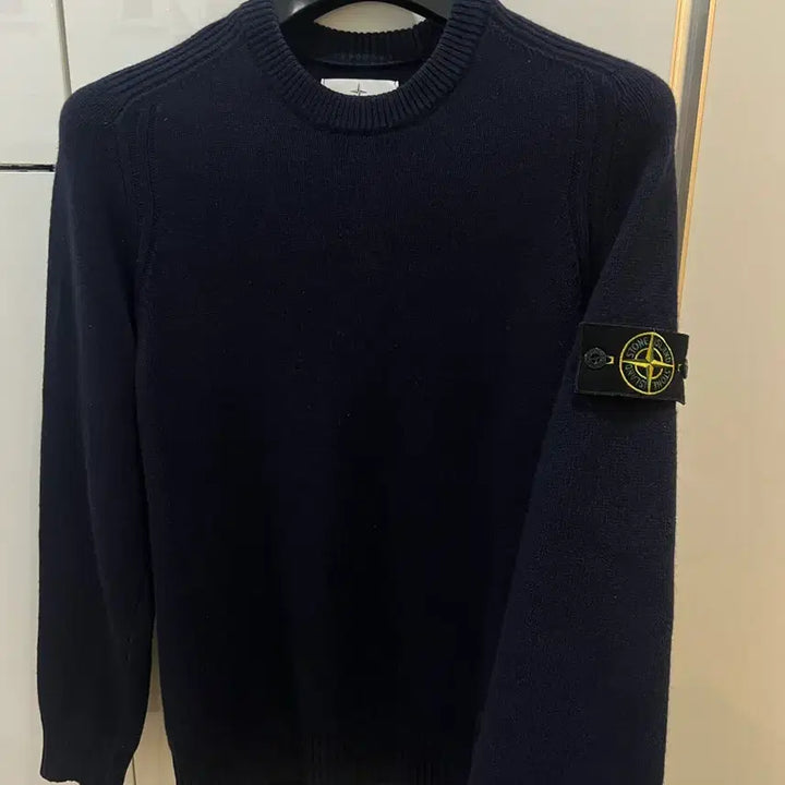 [BUNJANG] Stone Island Navy Lambswool Knit Sweater / 스톤아일랜드 네이비 램스울니트 100-105