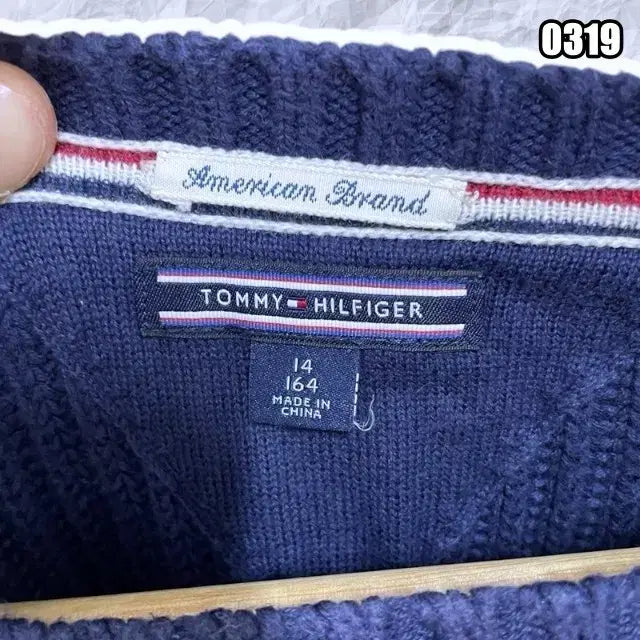 [BUNJANG] Tommy Hilfiger Crop Knit Top / 타미힐피거의 크롭 니트