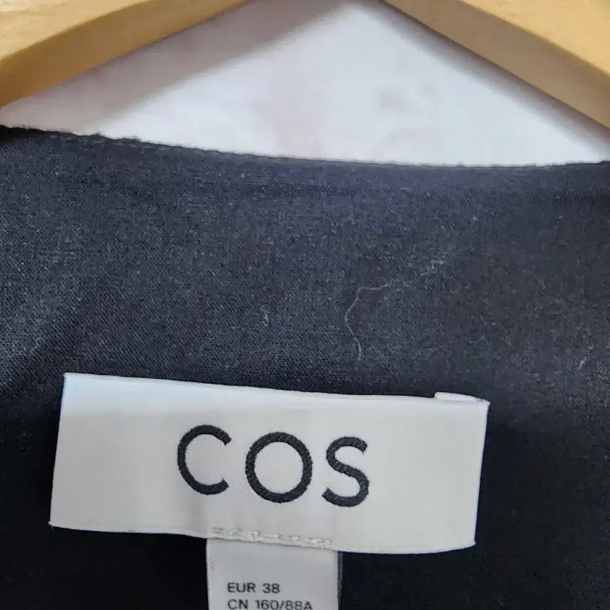 [BUNJANG] COS Tweed Mini Wrap Flare Dress / 코스 트위드 미니랩 스타일 플레어 원피스