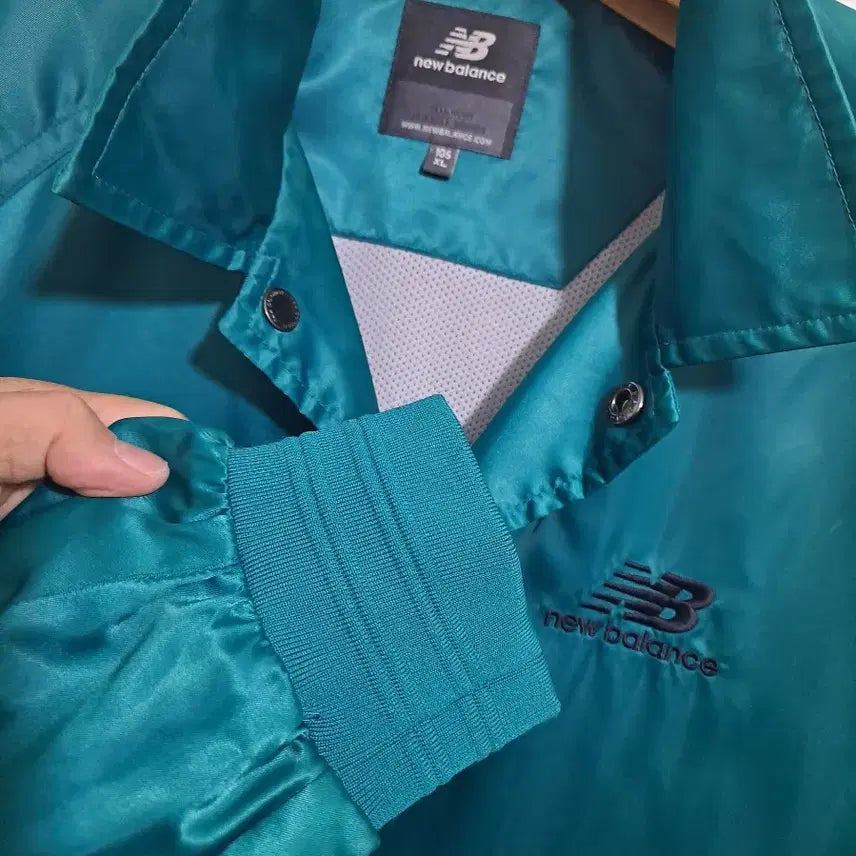 [BUNJANG] New Balance Coach Jacket Green 105 / 뉴발란스 코치 자켓 그린 105사이즈