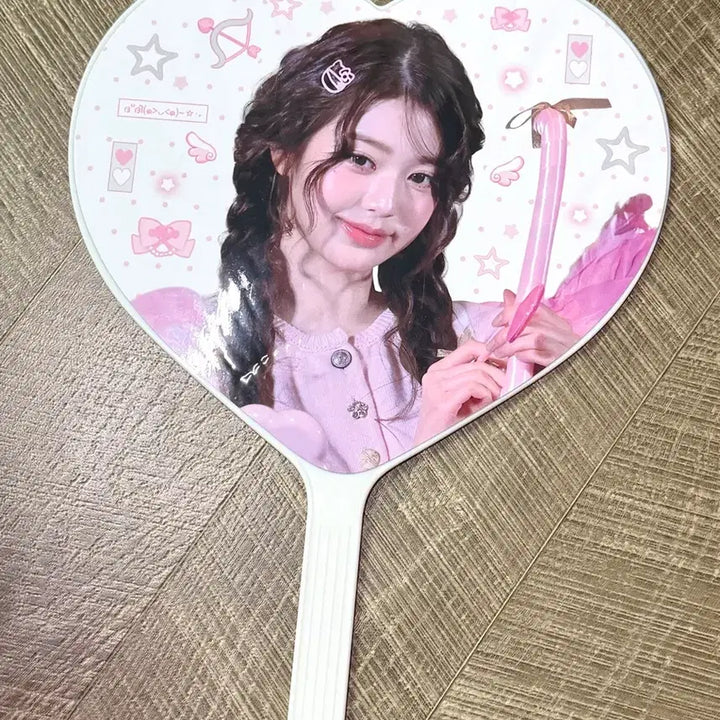 [BUNJANG] IVE Wonyoung Uchiwa Fan / 아이브 장원영 우치와 부채