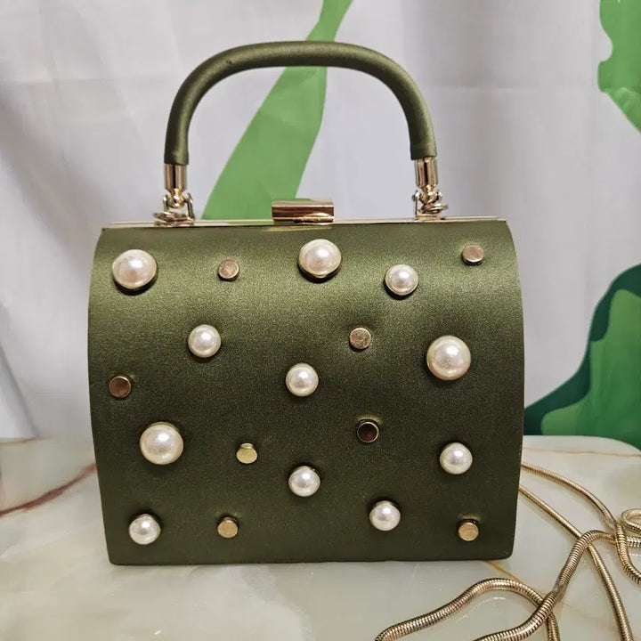 [BUNJANG] ZARA Olive Green Pearl Embellished Chain Tote Bag / 자라 올리브 그린 진주 장식 체인 토트백