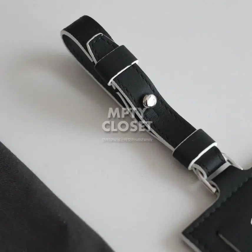 [BUNJANG] Berluti B Logo Leather Luggage Tag / 벨루티 B로고 레더 러기지택 네임택
