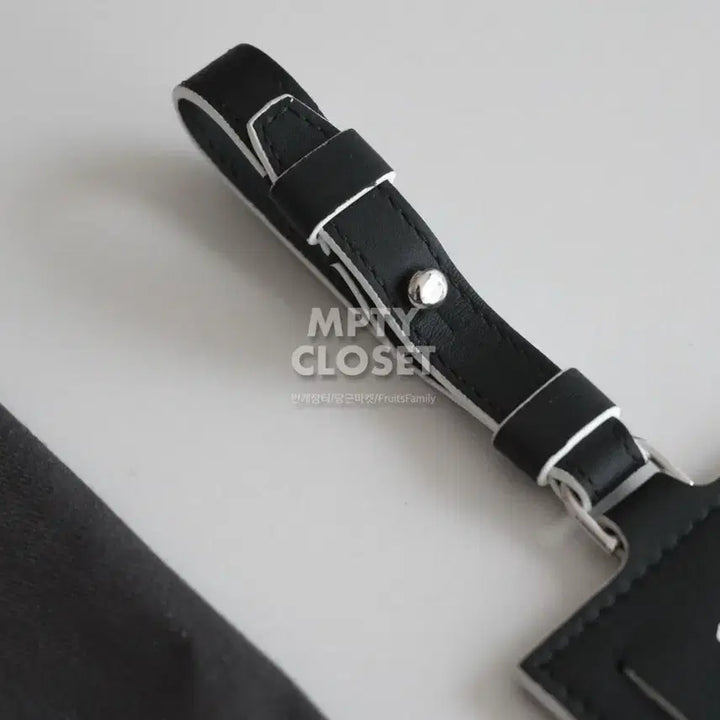 [BUNJANG] Berluti B Logo Leather Luggage Tag / 벨루티 B로고 레더 러기지택 네임택