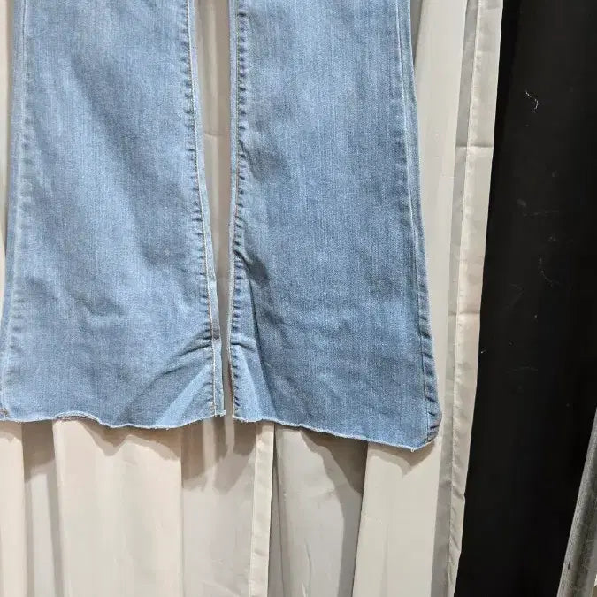[SOLD OUT] L싸이즈 스판 하이웨스트 나팔 데님