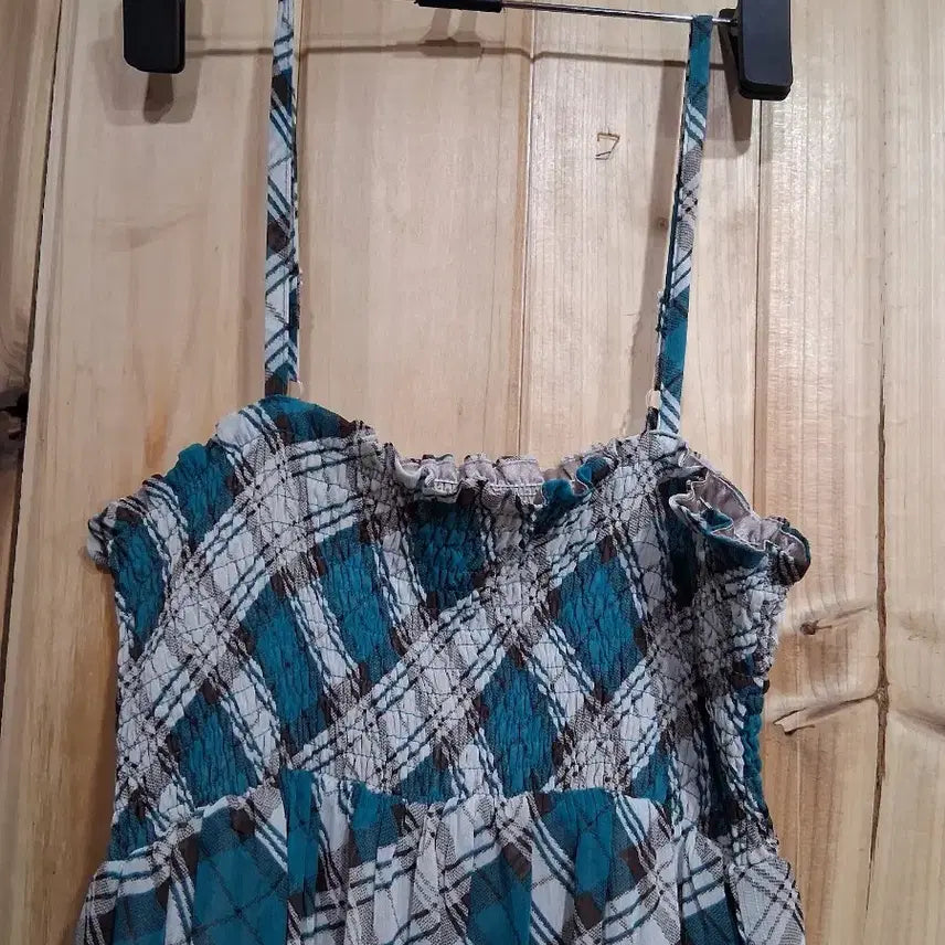 [BUNJANG] H&amp;T Checkered Shirred Sleeveless Long Dress (Size 55) / H&amp;T체크 셔링 롱 원피스 민소매(55)