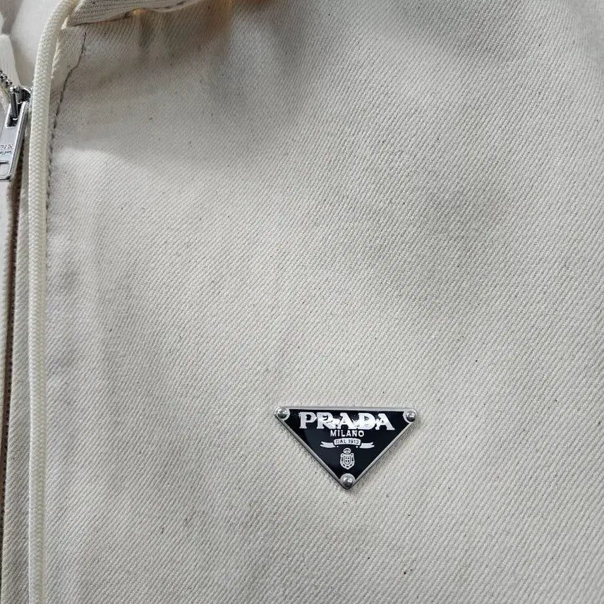 [BUNJANG] Prada Heavy Cotton Hooded Vest Ivory / 프라다 헤비코튼 후드베스트 아이보리