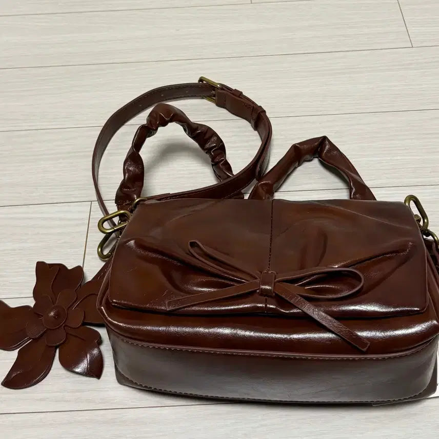 [BUNJANG] Desigual Floral Shoulder Bag / Desigual 브라운 플로럴 숄더백