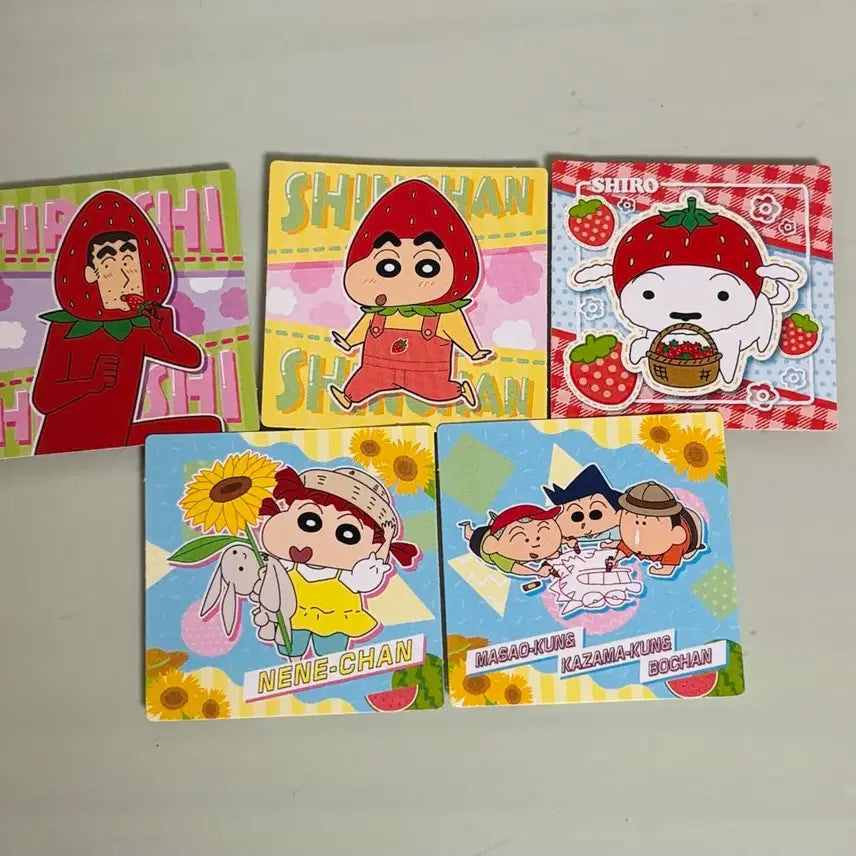 [BUNJANG] Choco Ball Strawberry Stickers (2023-2024) / 일본초코비 스티커 딸기 2023 2024 일괄 판매 양도