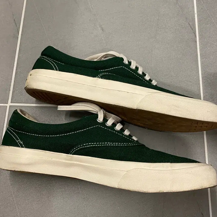 [BUNJANG] Catchball Sneakers Dark Green 260mm / 캐치볼 스니커즈 다크 그린 색상 260