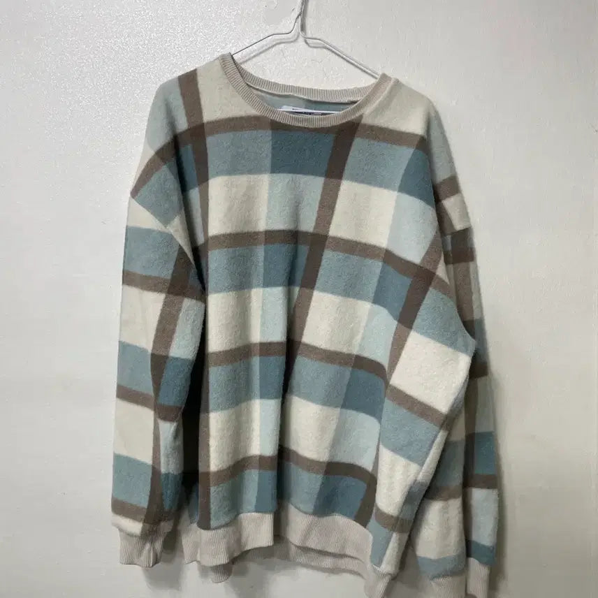[BUNJANG] Vintage Check Flannel Fleece Sweater / 빈티지구 체크 기모 스웨터