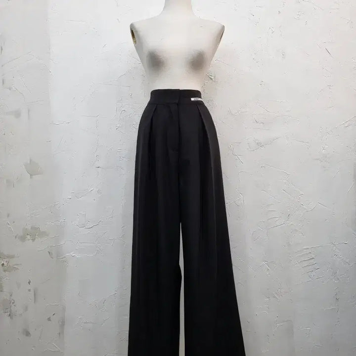 [BUNJANG] Black Wide Pleated Pants / 블랙 와이드 플리츠 팬츠F
