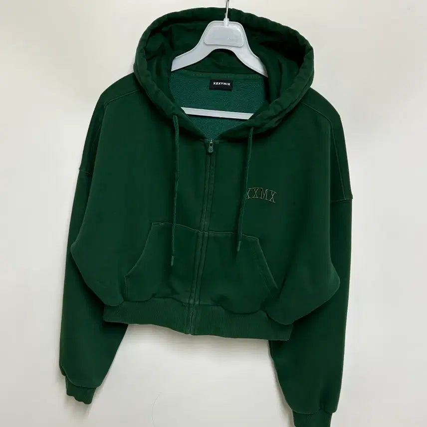 [BUNJANG] Xexymix Warm Cotton Crop Hooded Zip-up &amp; Pants Training Set / [여자-90]젝시믹스 웜 코튼 크롭 후드집업 &amp; 팬츠 트레이닝 세트